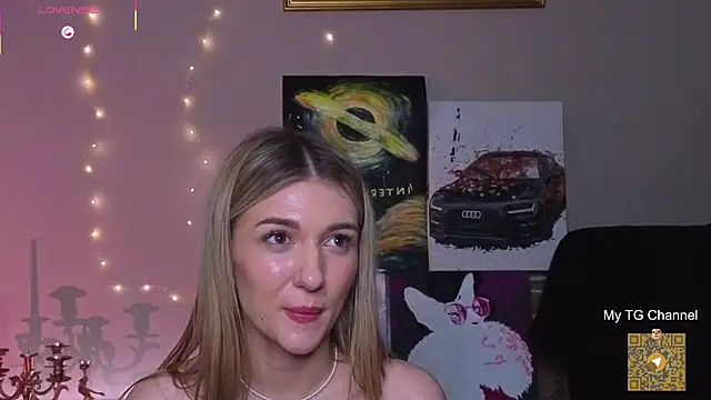 BeatrixGummer live sex cam