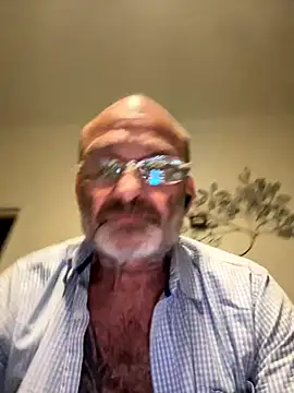 Shyboy817 live sex cam