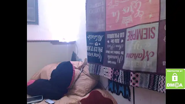 alice_trinity's cam snapshot