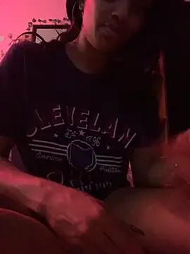 Rakiyahcharms's cam snapshot