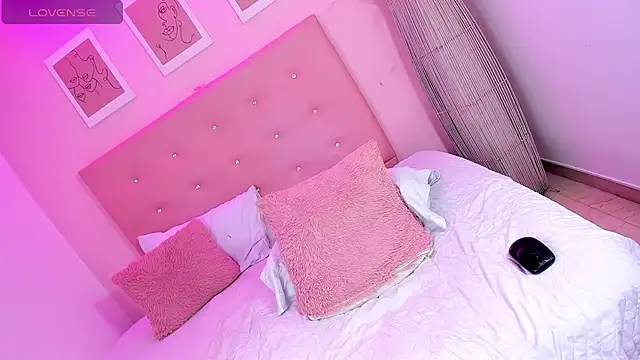 ANNIE_DOLCE_ live sex cam