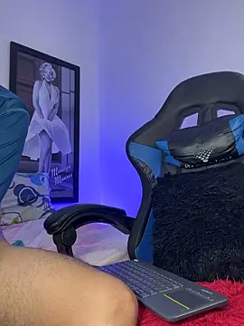 Luke_Stone's cam snapshot