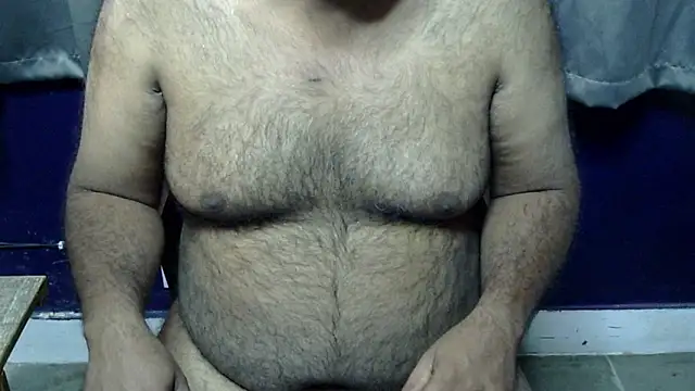 hairysubcub_70's cam snapshot