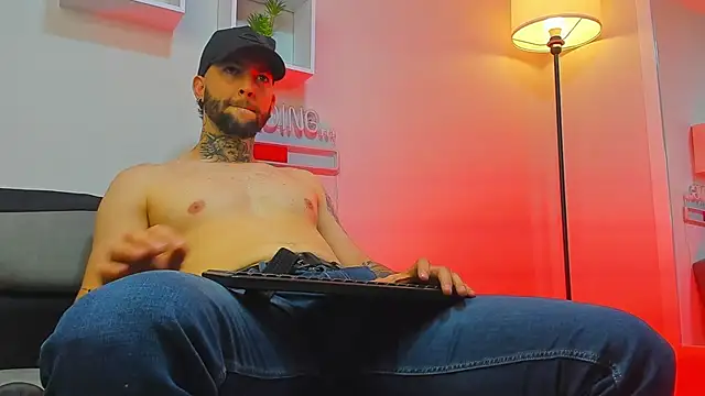 Supreme_Alpha live sex cam