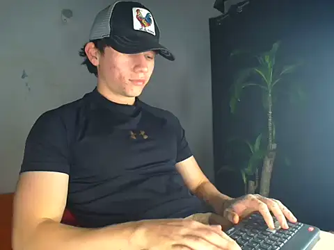 Logan_sixxer live sex cam