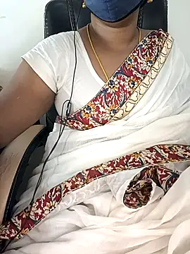 Tamil-hotwife's web cam