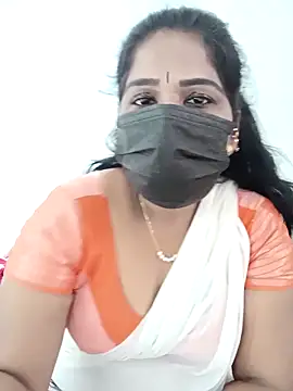 MaaliiiPonuTamil's cam snapshot