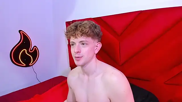 chris_red18 live sex cam