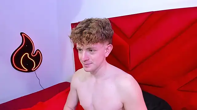 chris_red18 live sex cam