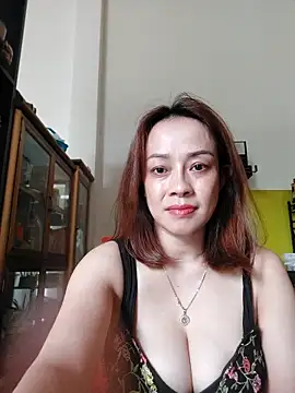 Baby-bigboobs20's cam snapshot