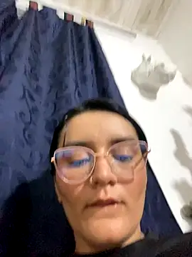 Lucia-Candy live sex cam