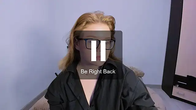 LaseyMoon's cam snapshot