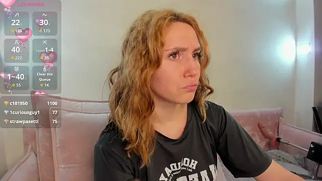 Luna_G0ld's cam snapshot