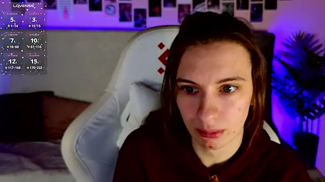 kaleriyaa_'s cam snapshot