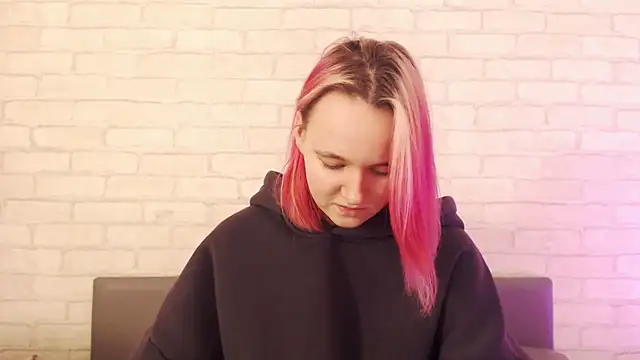 Ericha_Stone's cam snapshot