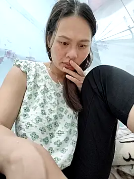 Baby-ladyass20's cam snapshot