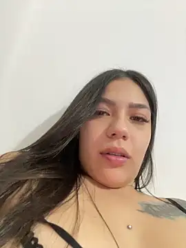 Latina_vanessa's cam snapshot