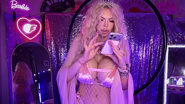 bimbotwerkqueen live sex cam