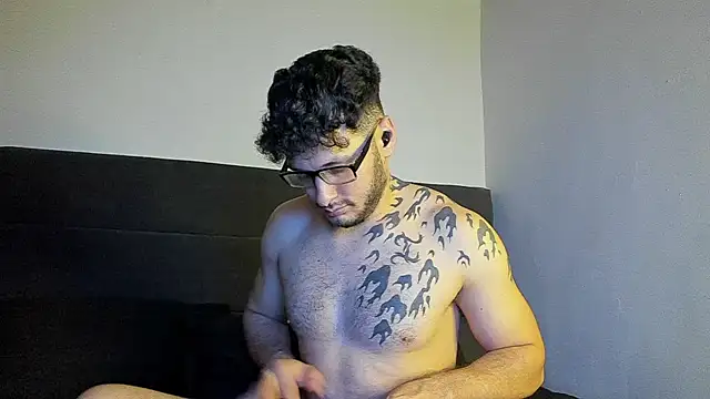 alejandro__2's cam snapshot