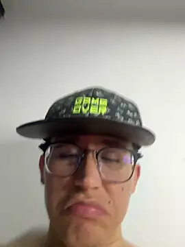 Kurtxxx22 live sex cam