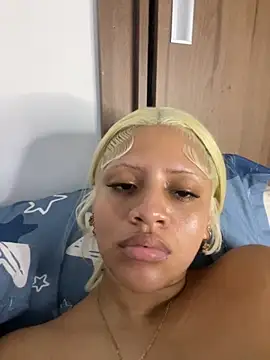 Charlotee_ live sex cam