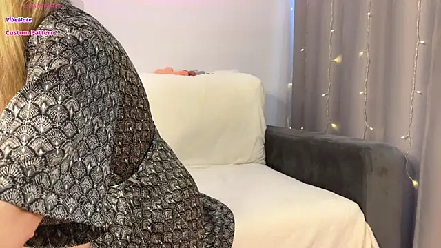 dontouchmyass live sex cam