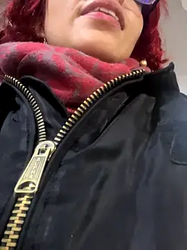 Genesissrea live sex cam