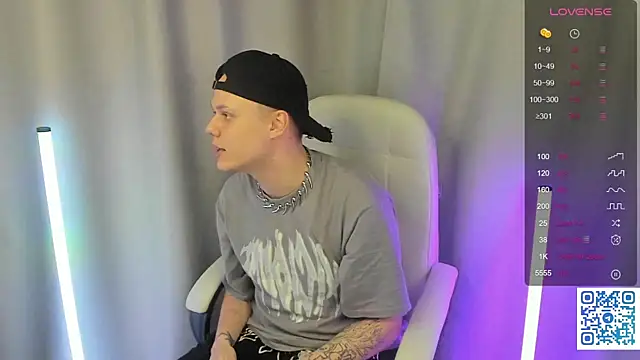 MettBliss's cam snapshot