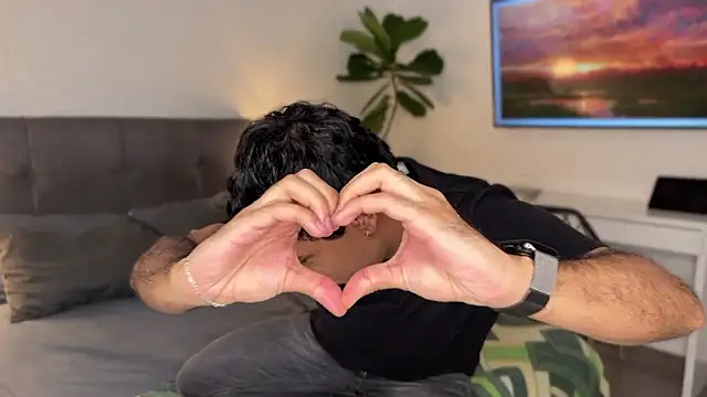 oliversstream's cam snapshot