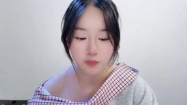 chloe-01's cam snapshot