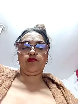 Lady_16's cam snapshot