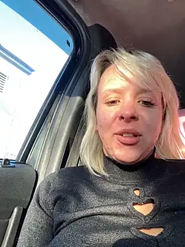 LikaCat's cam snapshot