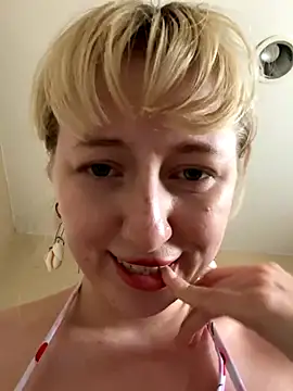 RonnieKiss's cam snapshot