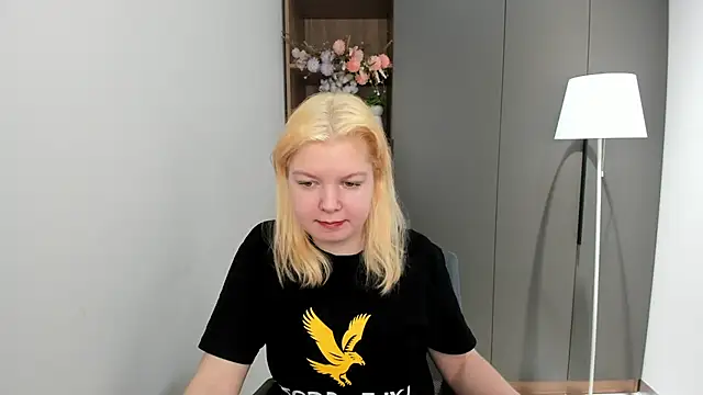 YenAlberda's cam snapshot