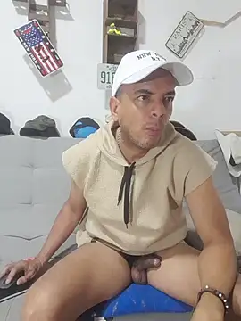 latinmartin73's cam snapshot