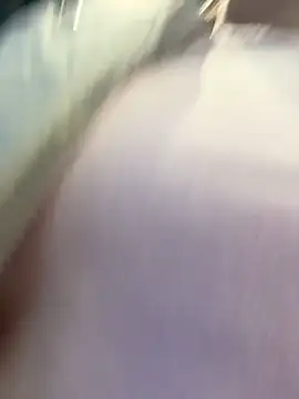 NewLale's cam snapshot