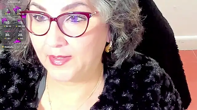 cataleya_mom live sex cam