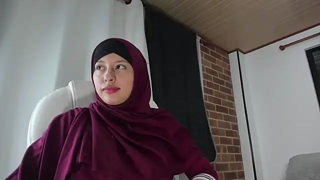 Melek_Seraya live sex cam