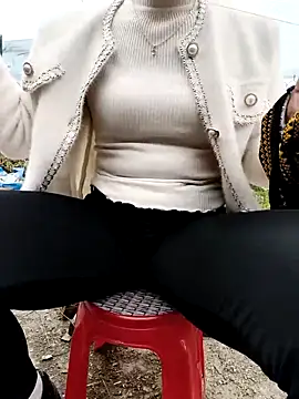 Yunami8's cam snapshot