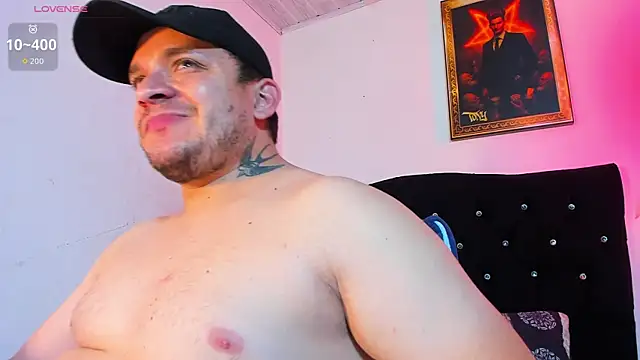 tony_landri's cam snapshot