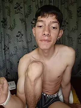 heyy_noah11 live sex cam