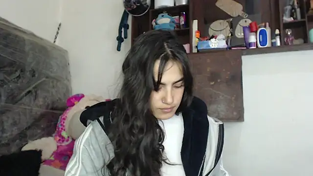 skinny_sweet2411's cam snapshot