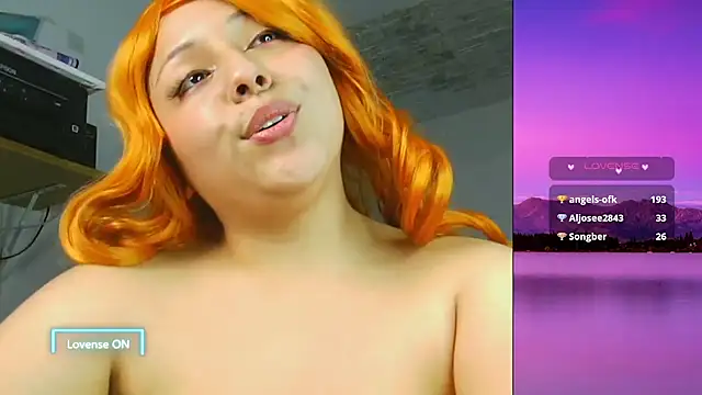 PurpleHaze17 live sex cam