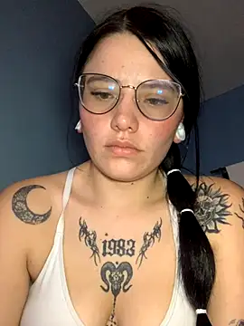 Naomii2's cam snapshot