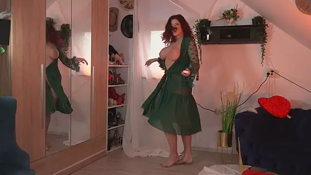 Amaliamour's cam snapshot