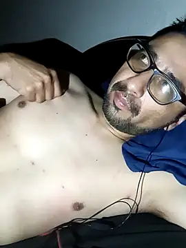 Leocuma82 live sex cam