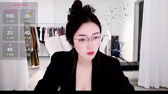 yangyang-777 live sex cam