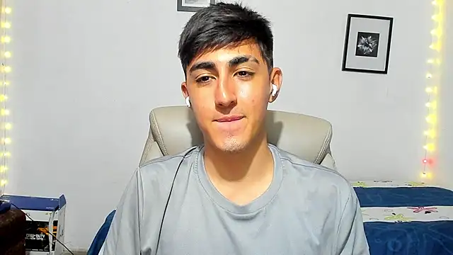 babymaik live sex cam