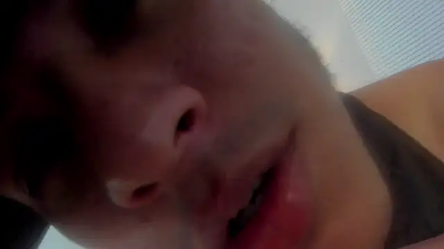 MagicMike007's cam snapshot