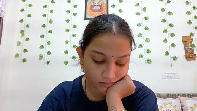 Aleena_Rai live sex cam